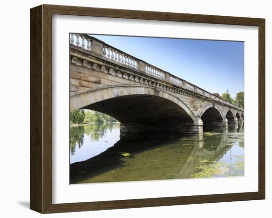 Serpentine Bridge, Hyde Park, London, England, United Kingdom, Europe-Amanda Hall-Framed Photographic Print