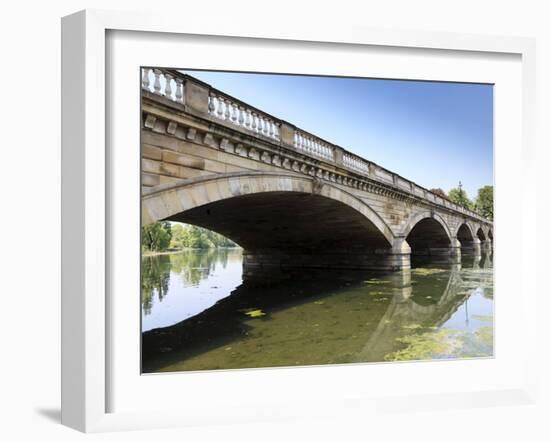 Serpentine Bridge, Hyde Park, London, England, United Kingdom, Europe-Amanda Hall-Framed Photographic Print