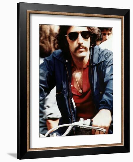 Serpico, Al Pacino, 1973-null-Framed Photo