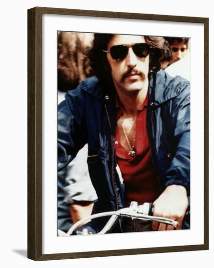 Serpico, Al Pacino, 1973-null-Framed Photo