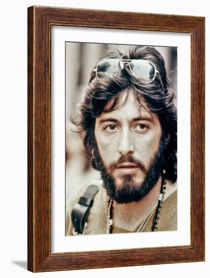 Serpico, Al Pacino, 1973-null-Framed Premium Photographic Print