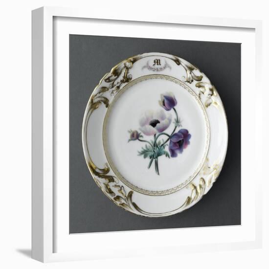 Service du mariage de Louise Alluaud et A. Malveigne : assiette avec, au centre, une branche-null-Framed Giclee Print