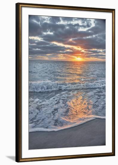 Setting Sun-Mary Lou Johnson-Framed Giclee Print