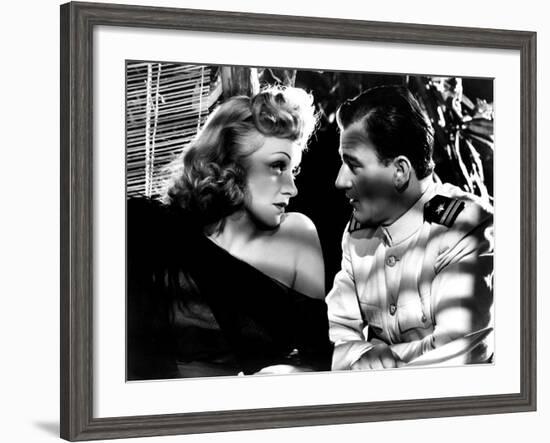 Seven Sinners, Marlene Dietrich, John Wayne, 1940-null-Framed Photo