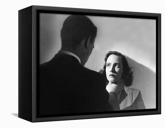 SHADOW OF A DOUBT, 1943 directed by ALFRED HITCHCOCK Joseph Cotten / Teresa Wright (b/w photo)-null-Framed Stretched Canvas