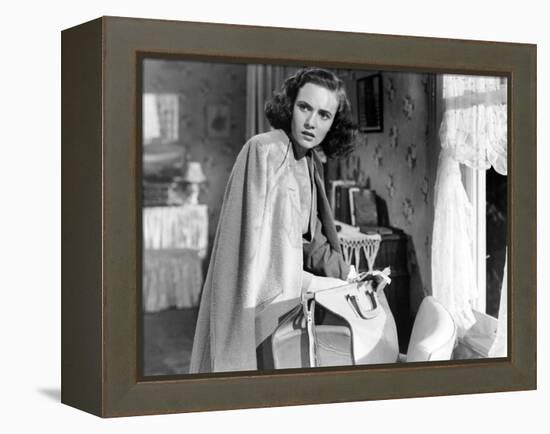 SHADOW OF A DOUBT, 1943 directed by ALFRED HITCHCOCK Teresa Wright (b/w photo)-null-Framed Stretched Canvas