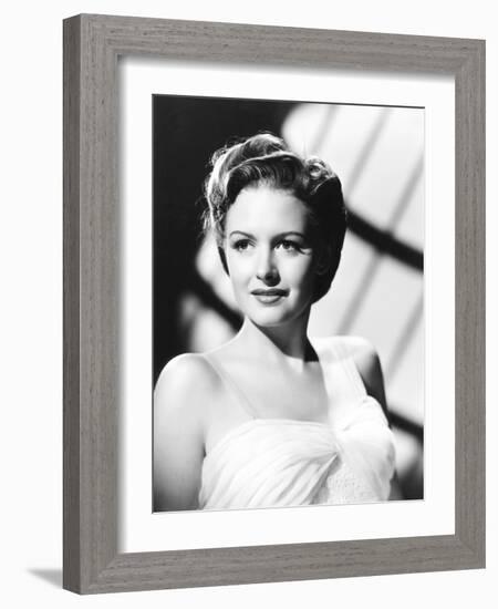 Shadow of the Thin Man, Donna Reed, 1941-null-Framed Premium Photographic Print