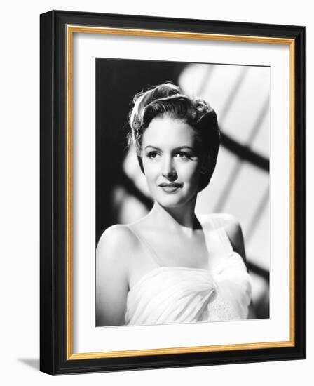 Shadow of the Thin Man, Donna Reed, 1941-null-Framed Premium Photographic Print