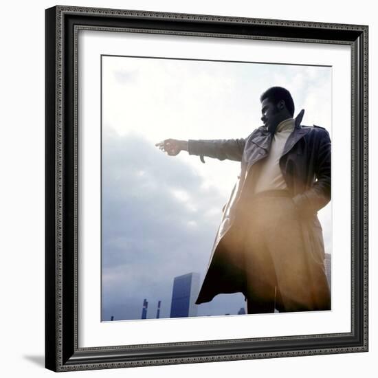 Shaft, Richard Roundtree, 1971-null-Framed Photo