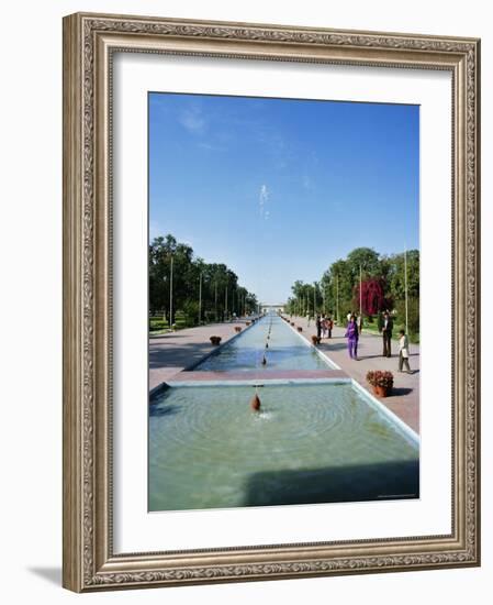 Shalimar (Shalamar) Gardens, Unesco World Heritage Site, Lahore, Punjab, Pakistan, Asia-Robert Harding-Framed Photographic Print