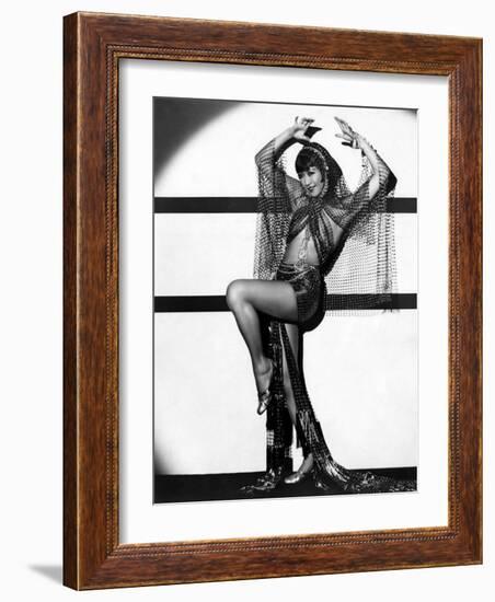 Shanghai Express, Anna May Wong, 1932-null-Framed Photo