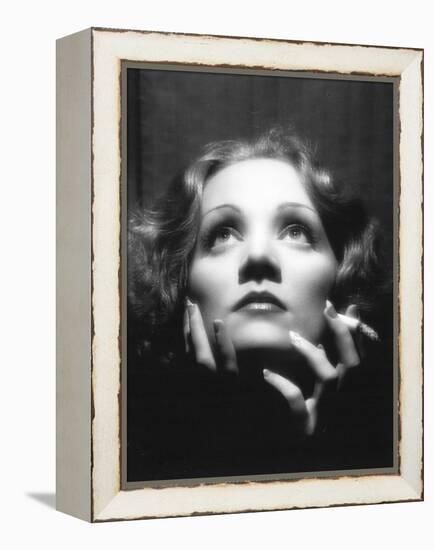 Shanghai Express, Marlene Dietrich, Directed by Josef Von Sternberg, 1933-null-Framed Premier Image Canvas