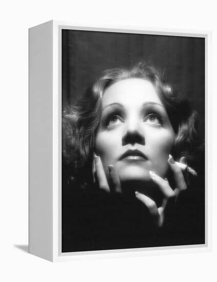 Shanghai Express, Marlene Dietrich, Directed by Josef Von Sternberg, 1933-null-Framed Premier Image Canvas