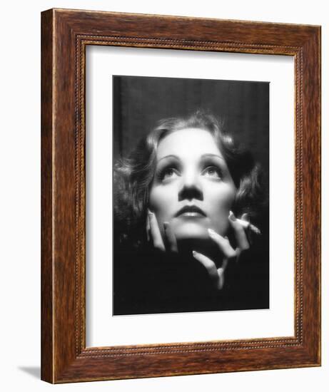 Shanghai Express, Marlene Dietrich, Directed by Josef Von Sternberg, 1933-null-Framed Photographic Print