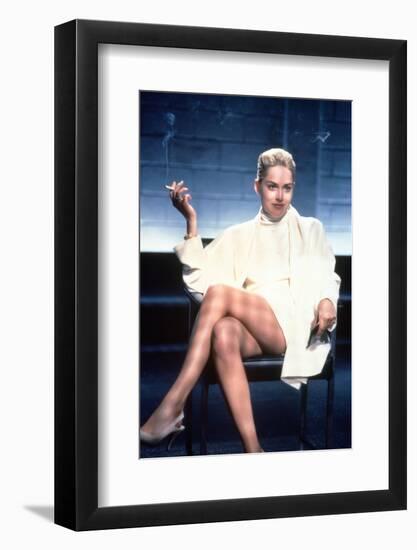 SHARON STONE. "Basic Instinct" [1992], directed by PAUL VERHOEVEN.-null-Framed Photographic Print