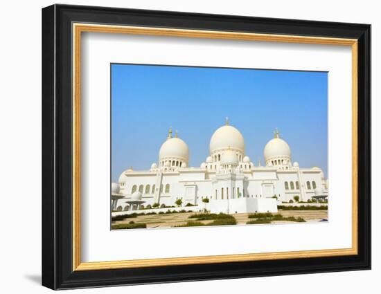 Sheikh Zayed Grand Mosque, Abu Dhabi, United Arab Emirates.-Keren Su-Framed Photographic Print