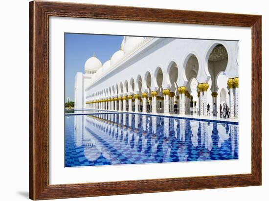 Sheikh Zayed Mosque, Abu Dhabi, United Arab Emirates, Middle East-Fraser Hall-Framed Photographic Print