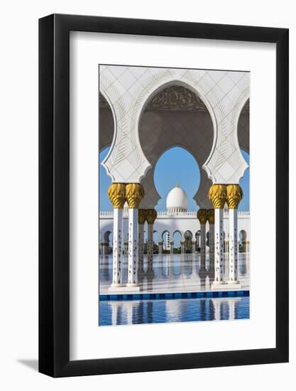 Sheikh Zayed Mosque, Abu Dhabi, United Arab Emirates-Stefano Politi Markovina-Framed Photographic Print