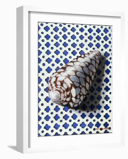 Shell (Coquillage)-Isy Ochoa-Framed Giclee Print