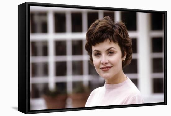 SHERILYN FENN. "Twin Peaks" [1990], directed by DAVID LYNCH.-null-Framed Stretched Canvas