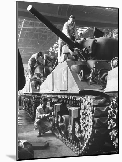 Sherman M4 Tank on Assembly at a Chrysler Plant-Andreas Feininger-Mounted Photographic Print