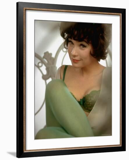 Shirley MacLaine as Irma in Motion Picture Irma La Douce, Directed by Billy Wilder-Gjon Mili-Framed Premium Photographic Print