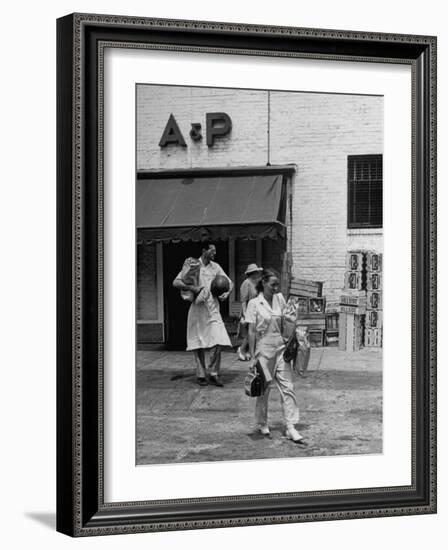 Shoppers Leaving A&P Grocery Store-Alfred Eisenstaedt-Framed Photographic Print