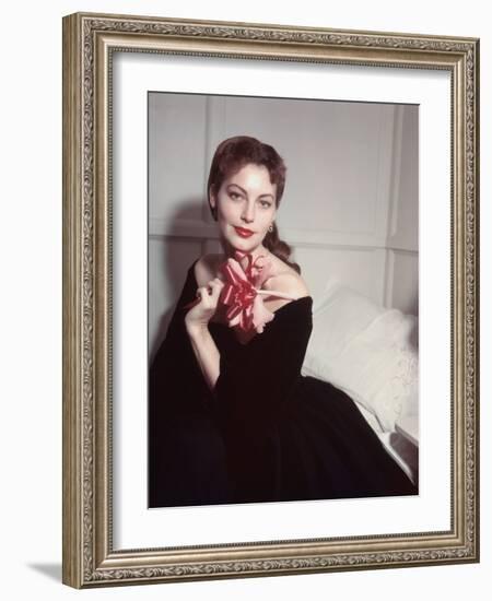 Show Boat by GeorgeSidney with Ava Gardner, 1951 (photo)-null-Framed Photo