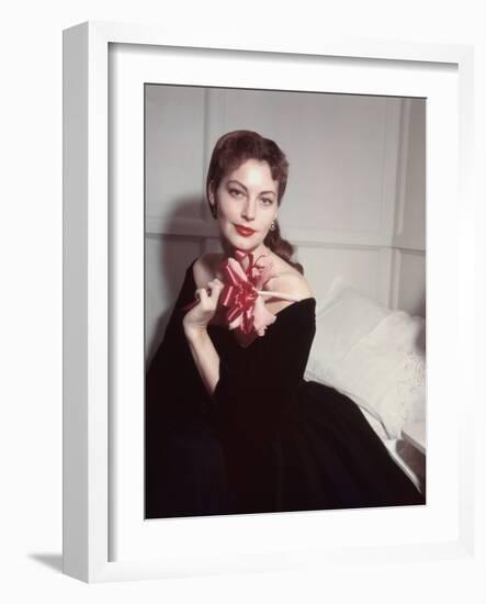 Show Boat by GeorgeSidney with Ava Gardner, 1951 (photo)-null-Framed Photo