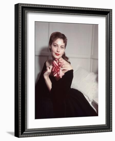 Show Boat by GeorgeSidney with Ava Gardner, 1951 (photo)-null-Framed Photo