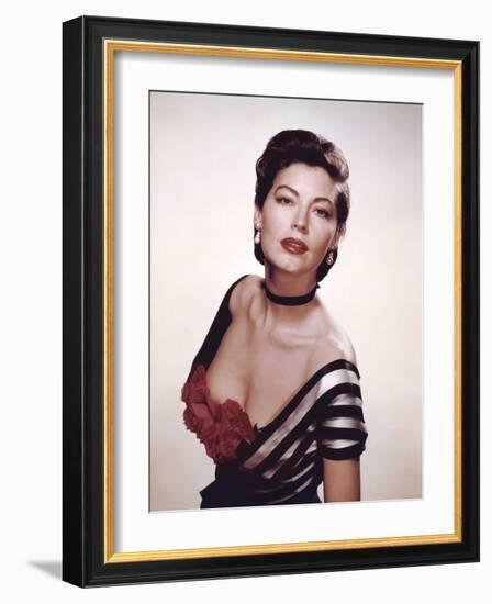 Show Boat by GeorgeSidney with Ava Gardner, 1951 (photo)-null-Framed Photo