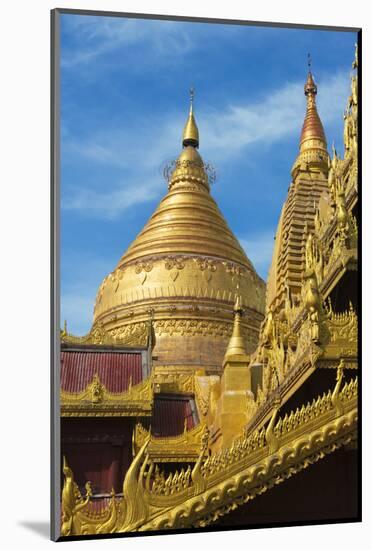 Shwezigon Pagoda, Bagan, Mandalay Region, Myanmar-Keren Su-Mounted Photographic Print