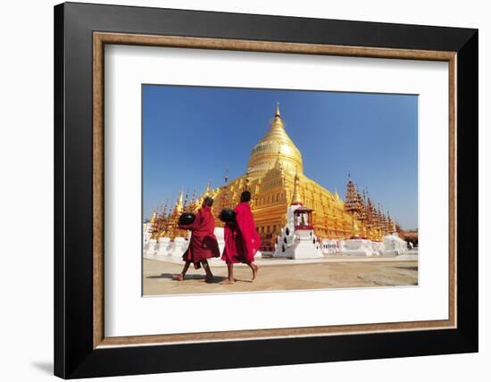 Shwezigon Paya, Bagan, Myanmar.-Sathitanont N-Framed Photographic Print