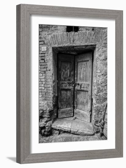 Siena Door-Moises Levy-Framed Photographic Print