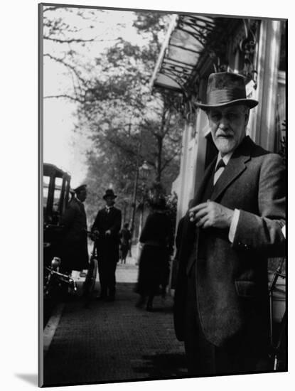 Sigmund Freud Holding a Cigar-null-Mounted Photographic Print