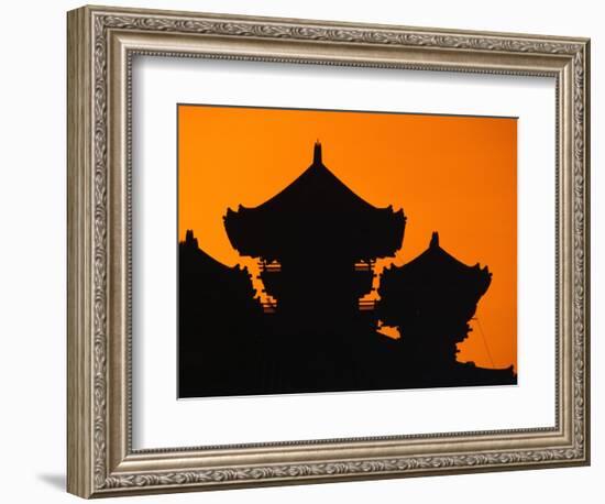 Silhouette of Japanese Temple-Charles O'Rear-Framed Photographic Print