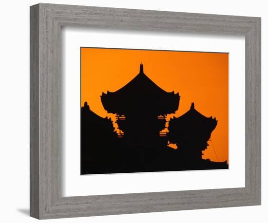 Silhouette of Japanese Temple-Charles O'Rear-Framed Photographic Print