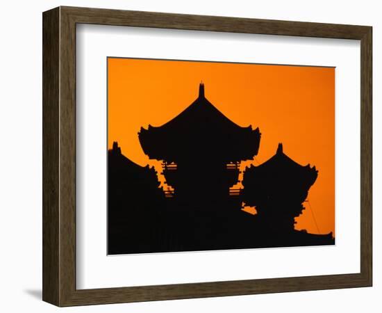 Silhouette of Japanese Temple-Charles O'Rear-Framed Photographic Print