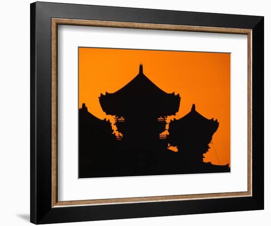 Silhouette of Japanese Temple-Charles O'Rear-Framed Photographic Print