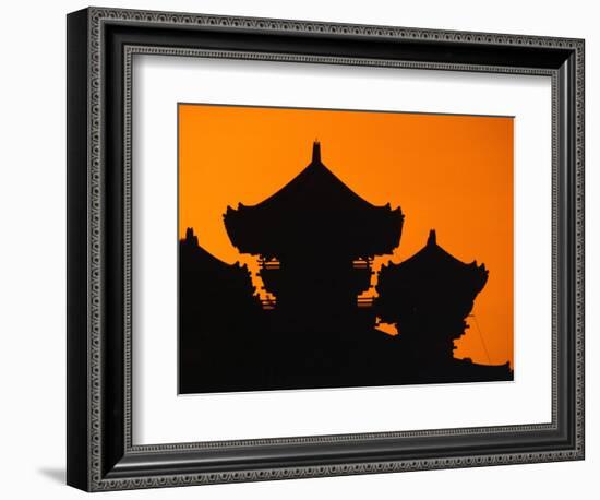 Silhouette of Japanese Temple-Charles O'Rear-Framed Photographic Print