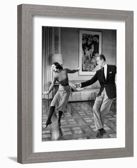 Silk Stockings, (aka La Belle De Moscou Silk Stockings), Cyd Charisse, Fred Astaire, 1957-null-Framed Photo