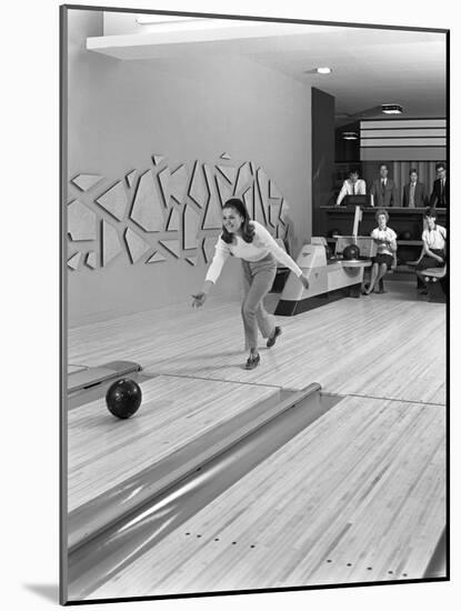 Silver Blades Bowling Alley, Sheffield, South Yorkshire, 1965-Michael Walters-Mounted Photographic Print