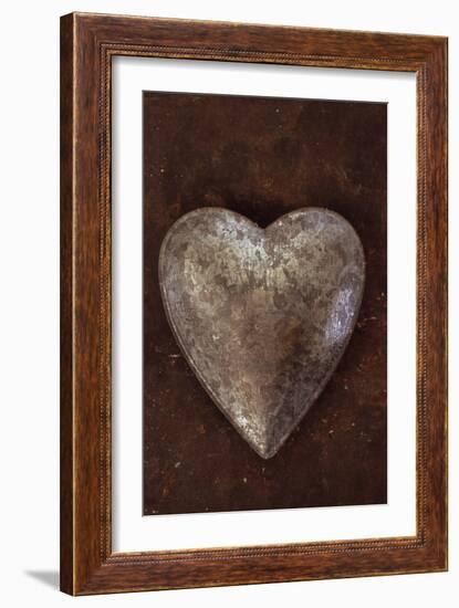 Silver Heart-Den Reader-Framed Photographic Print