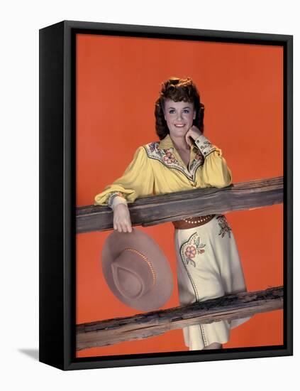 Simone Simon dans les annees 40, SIMONE SIMON in the 40's (photo)-null-Framed Stretched Canvas