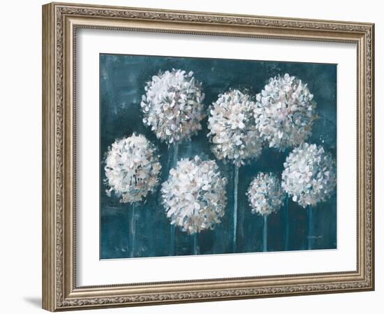 Simple Agapanthus Dark-Danhui Nai-Framed Art Print