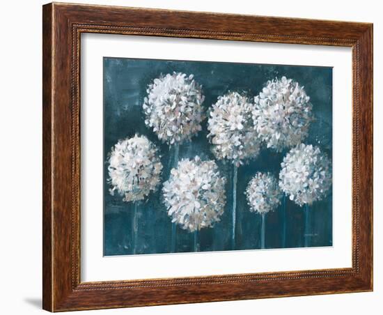 Simple Agapanthus Dark-Danhui Nai-Framed Art Print