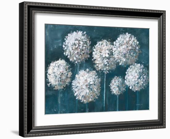 Simple Agapanthus Dark-Danhui Nai-Framed Art Print