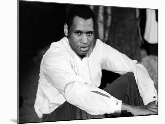 Singer and Actor Paul Robeson Sitting and Resting Arms on Knees. Circa 1940-Alfred Eisenstaedt-Mounted Premium Photographic Print
