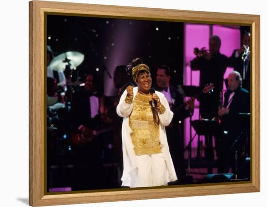 Singer Aretha Franklin Performing at Vh1 Divas Live-Marion Curtis-Framed Premier Image Canvas