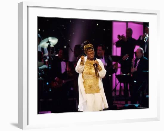 Singer Aretha Franklin Performing at Vh1 Divas Live-Marion Curtis-Framed Premium Photographic Print